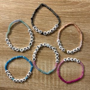 Pack of 6 1989 songs by Taylor swift sparkly friendship bracelet